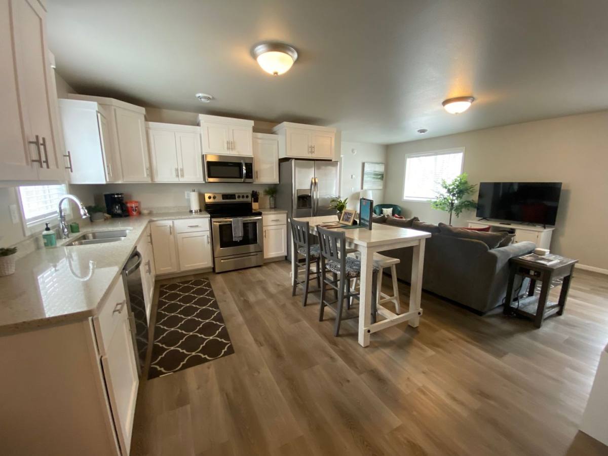 Townhouse for rent at 713 10th Ave N, Fargo, ND 58102