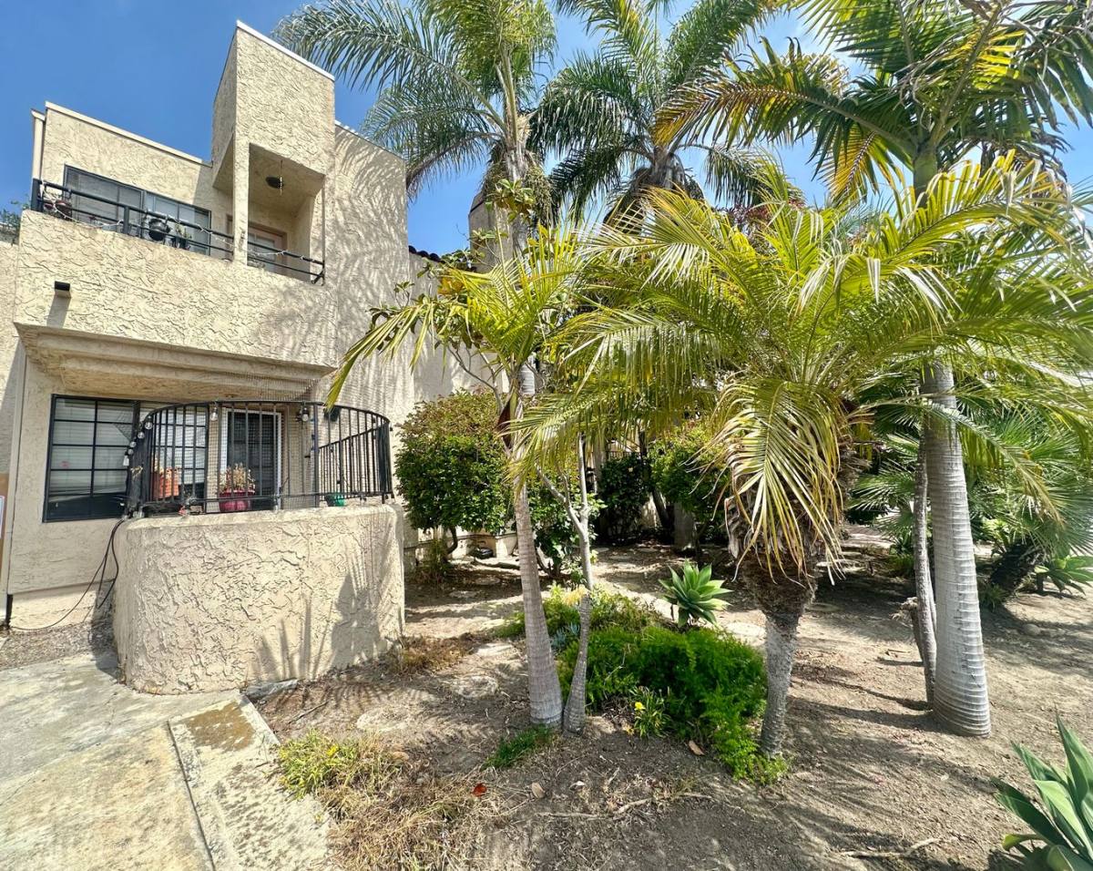Condo for rent at 4671 Hamilton, San Diego, CA 92116