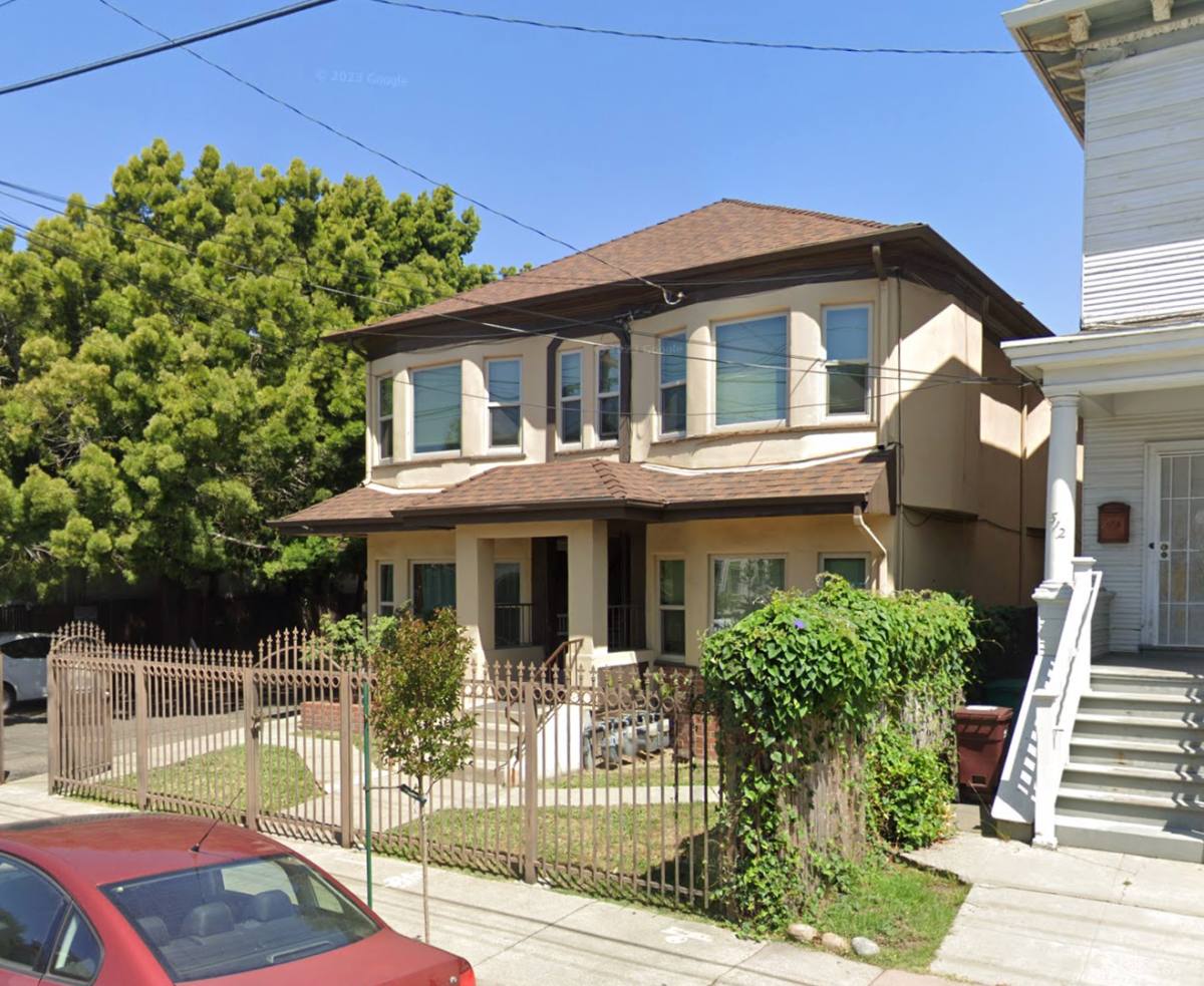Apartment for rent at 514-524 41st St, Oakland, CA 94609