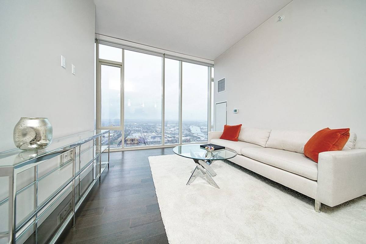 Condo for rent at 515 Church St, Nashville, TN 37219