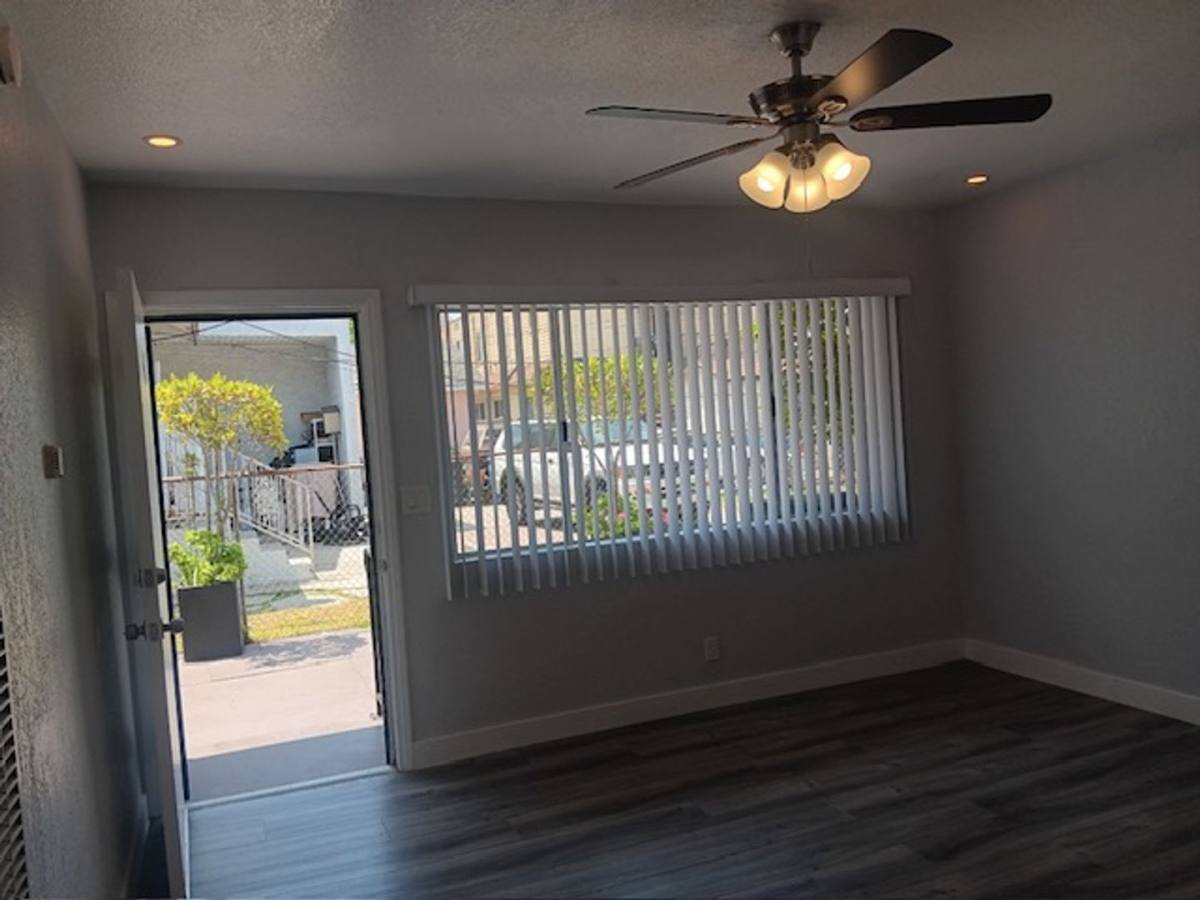 Apartment for rent at 6347 Malabar St, Huntington Park, CA 90255