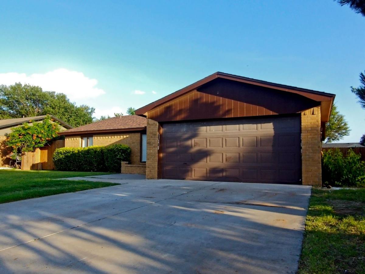 House for rent at 3607 85th St, Lubbock, TX 79423