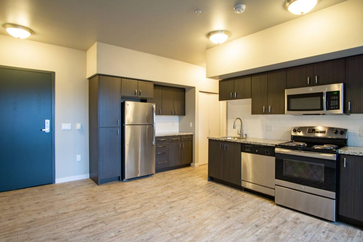 Apartment for rent at 411 SE 14th Ave, Portland, OR 97214