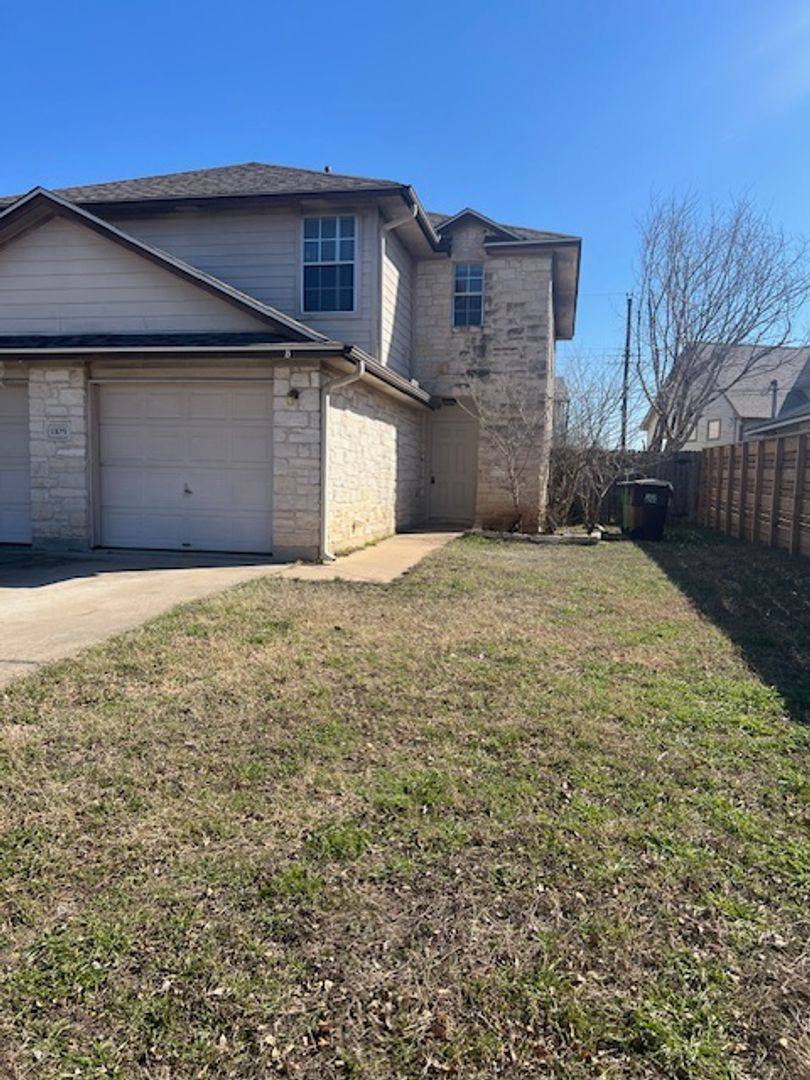 Apartment for rent at 1105 Christopher Ave, Round Rock, TX 78681