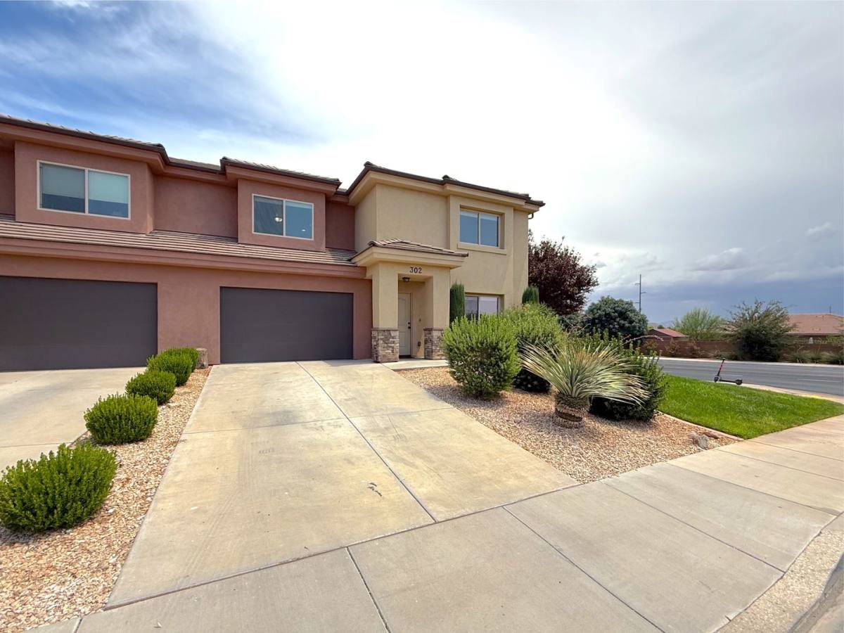 Townhouse for rent at 2801 E 450 N, Saint George, UT 84790