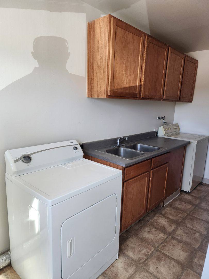 Townhouse for rent at 1559 W 7th, Reno, NV 89503