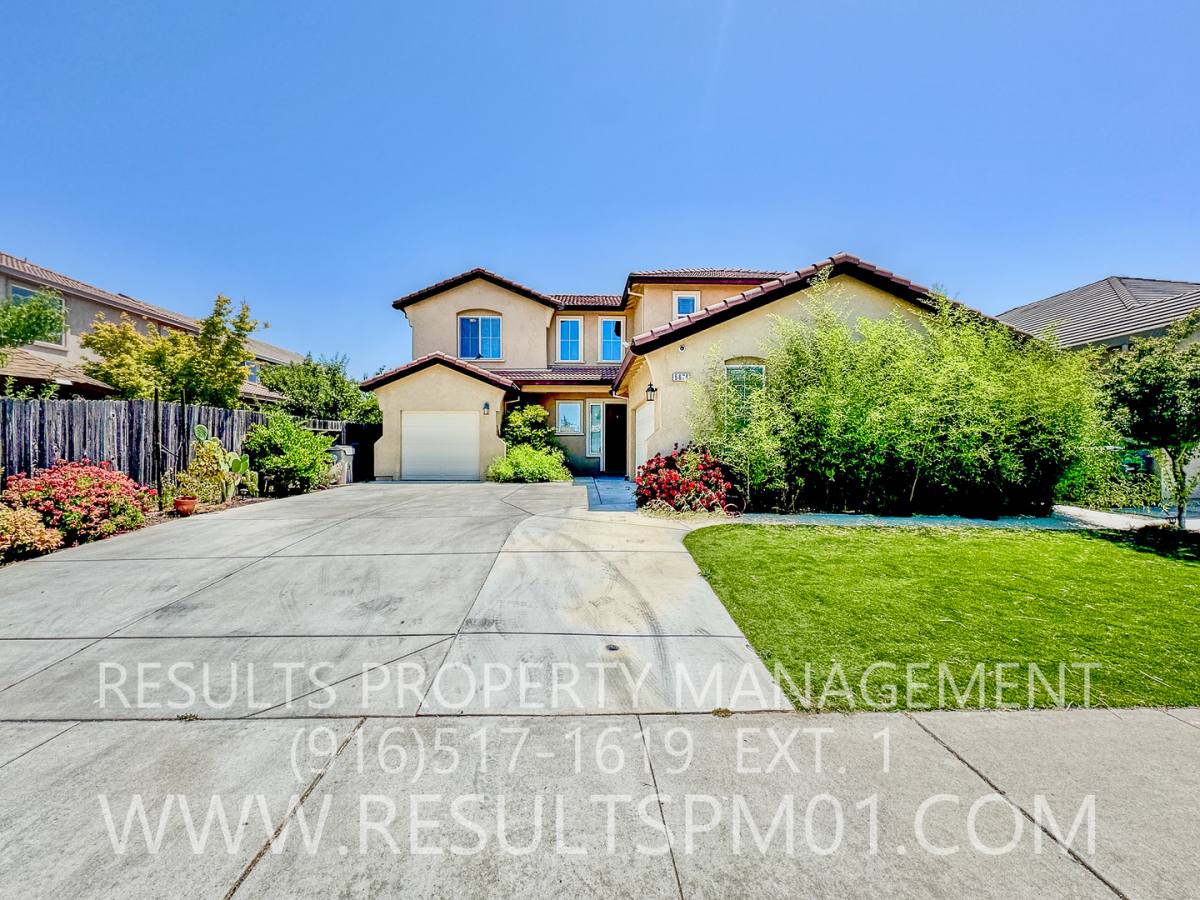 House for rent at 5876 Dulwich Way, Sacramento, CA 95835
