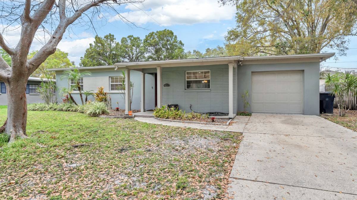 House for rent at 4211 W Knights Ave, Tampa, FL 33611