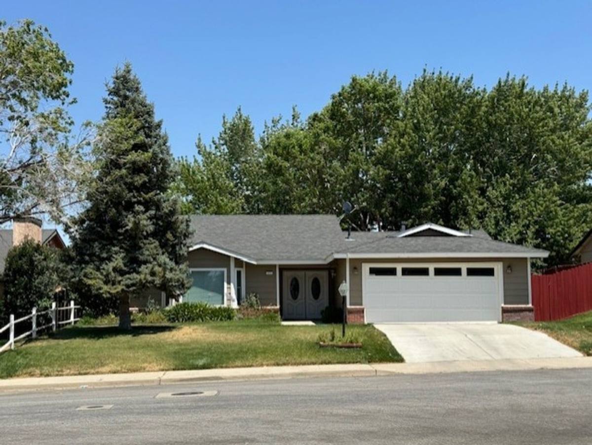House for rent at 1272 El Rancho Dr, Tehachapi, CA 93561