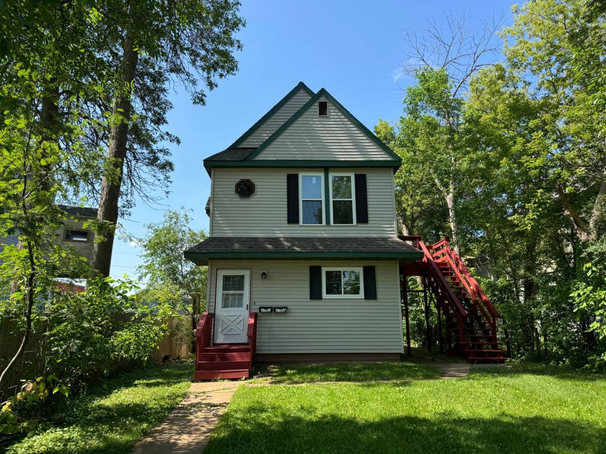 Townhouse for rent at 2126 E 4th St, Superior, WI 54880