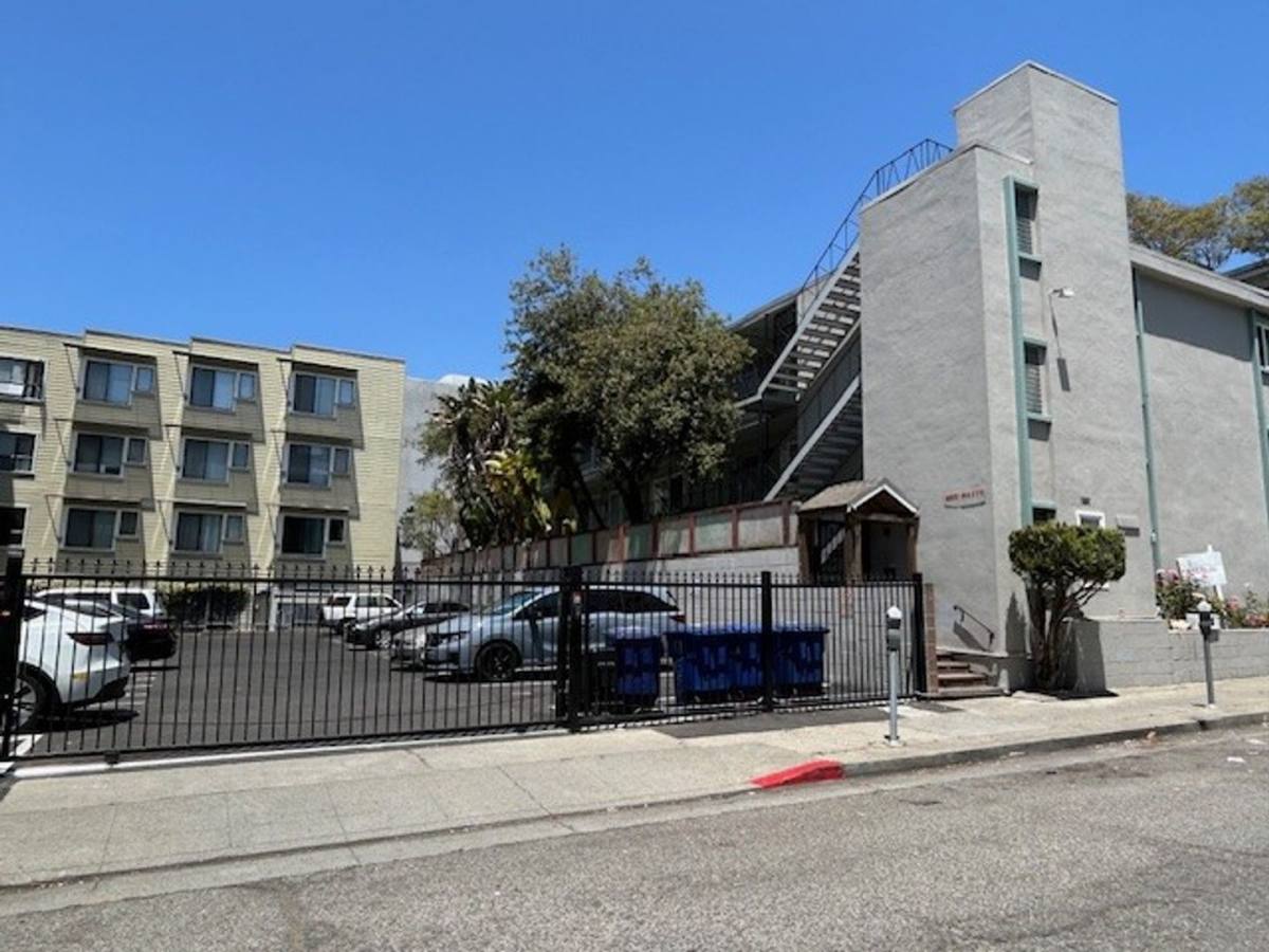 Apartment for rent at 2115 Haste St, Berkeley, CA 94704