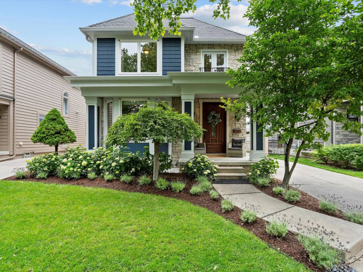 House for rent at 951 Smith Ave, Birmingham, MI 48009