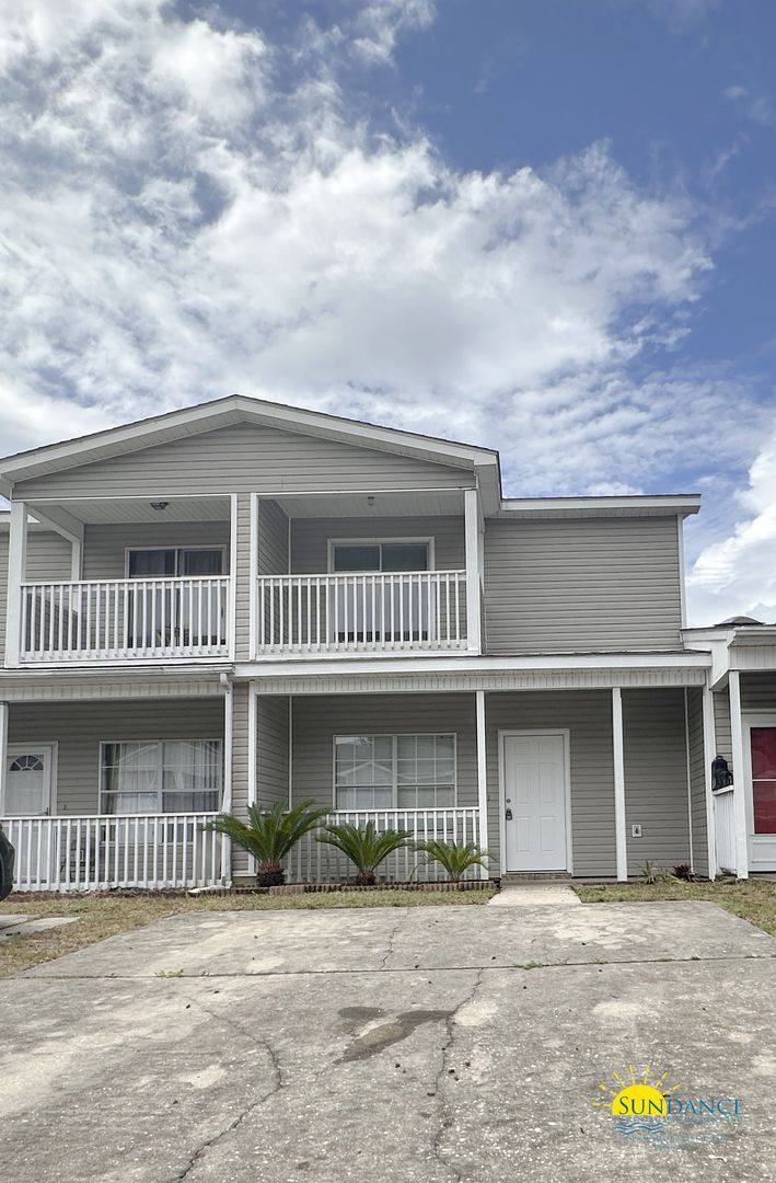 Townhouse for rent at 36 Chatelaine Circle SE, Fort Walton Beach, FL 32548