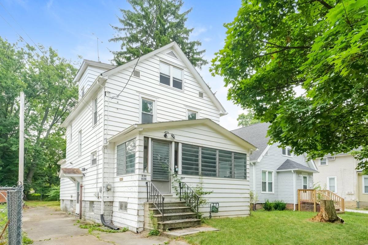 House for rent at 367 Black St, Akron, OH 44306