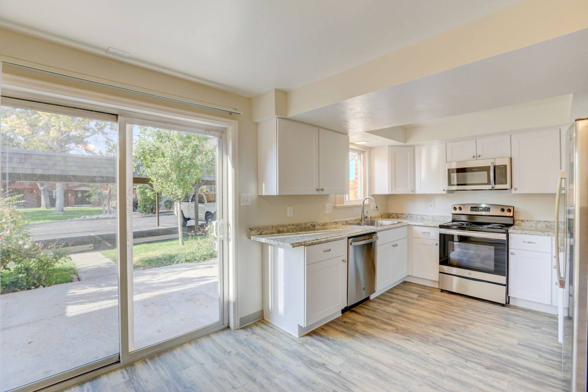 Townhouse for rent at 11280 W 20th Ave, Denver, CO 80215