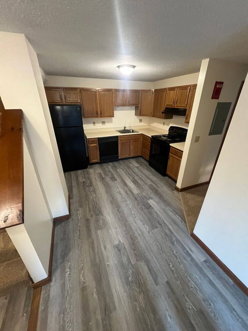 Apartment for rent at 13 Hummingbird Lane, Merrimack, NH 03054