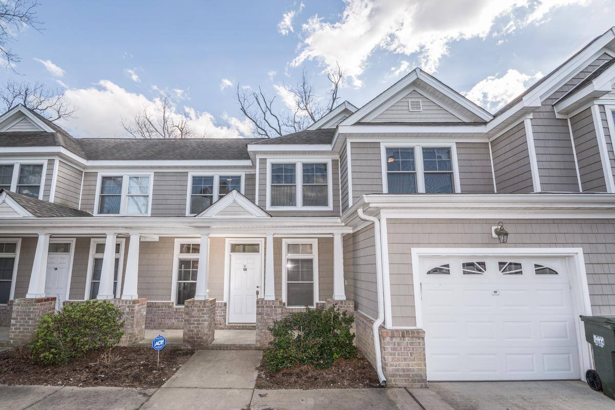 Townhouse for rent at 1405 Dure Rd #1B, Norfolk, VA 23502