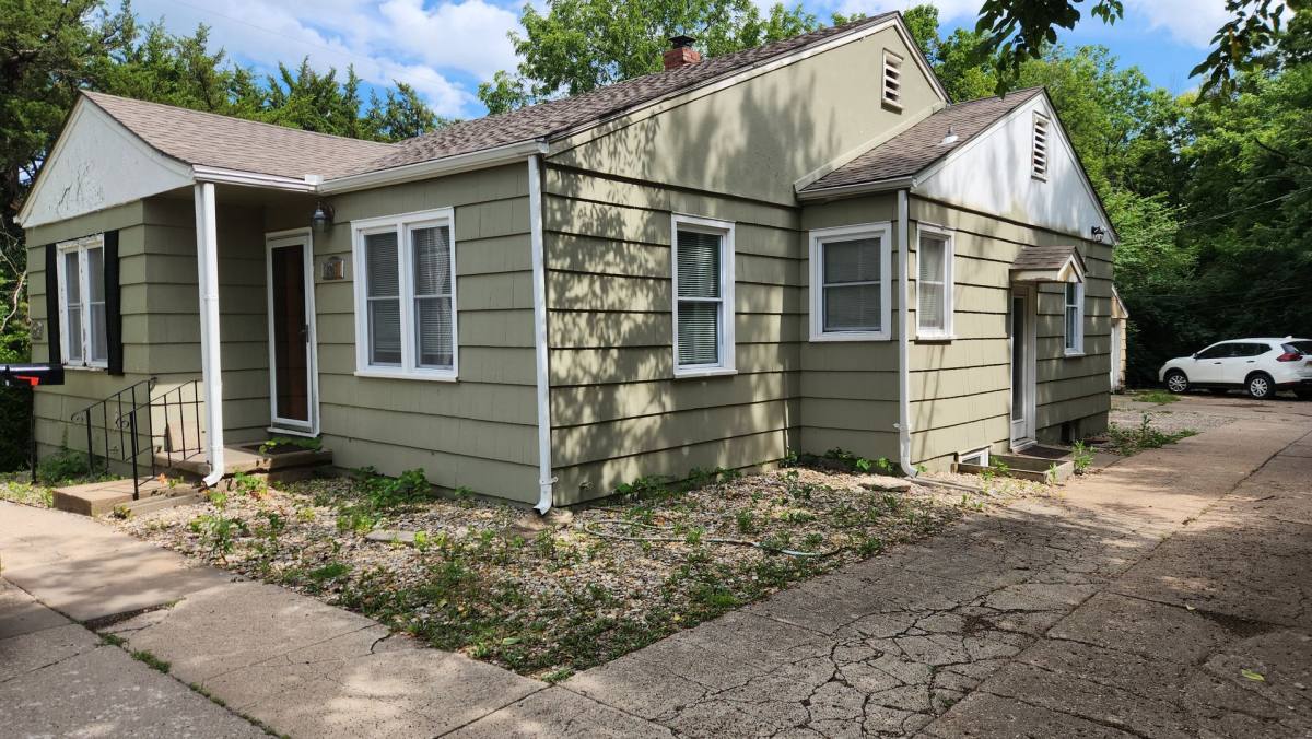 Apartment for rent at 2015-2017 Anderson Duplex, Manhattan, KS 66502