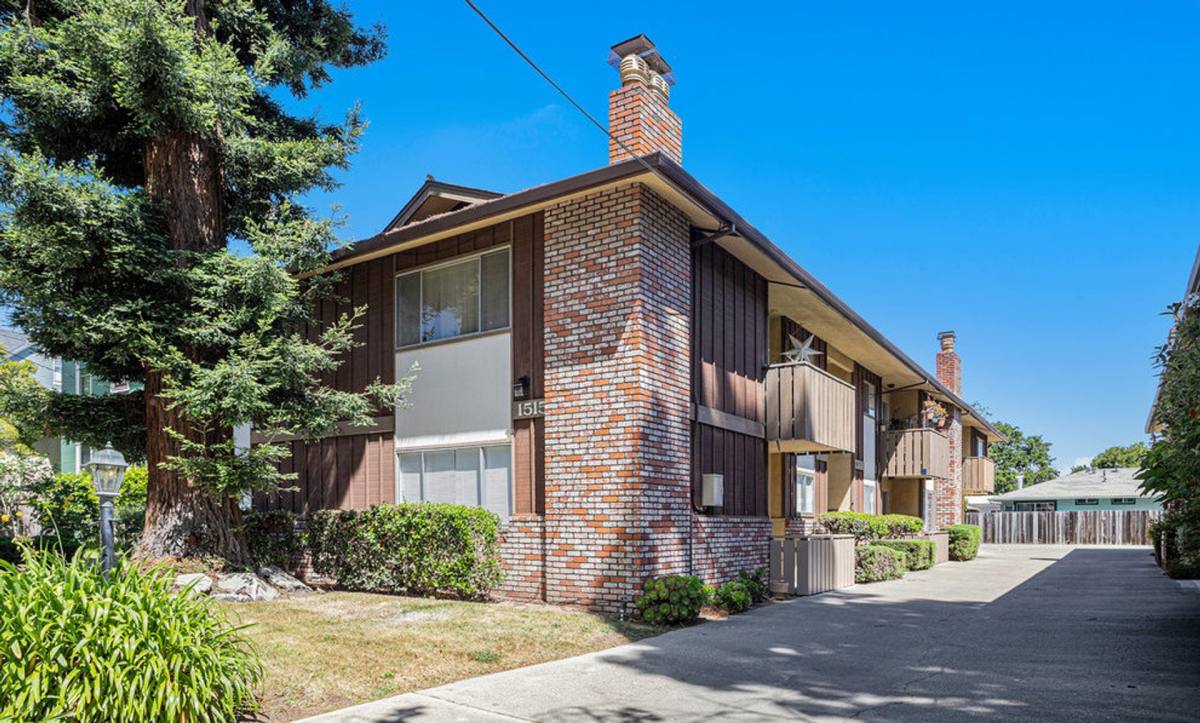 Apartment for rent at 1515 Central Ave, Alameda, CA 94501