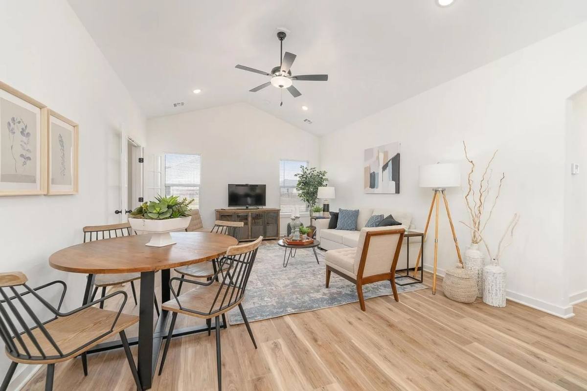 Townhouse for rent at 2141 W Elk Ridge Ave, Goddard, KS 67052