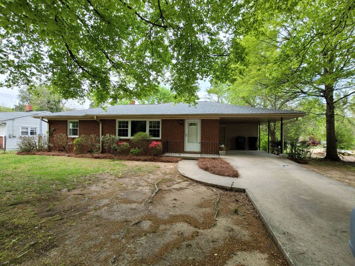 House for rent at 1505 Carolina St, High Point, NC 27265