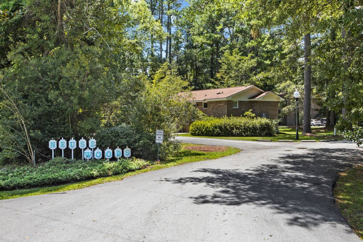 Apartment for rent at 117 Bernhurst Rd, New Bern, NC 28560