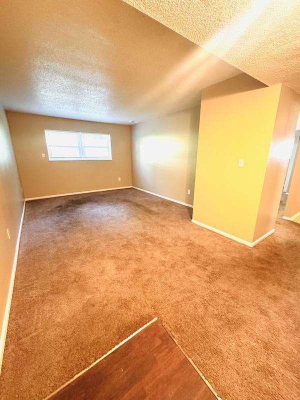 Apartment for rent at 1413 W Maple Ave, Independence, MO 64050