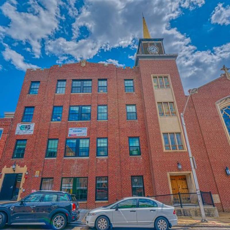 Apartment for rent at 923 S E Ave #4, Baltimore, MD 21224