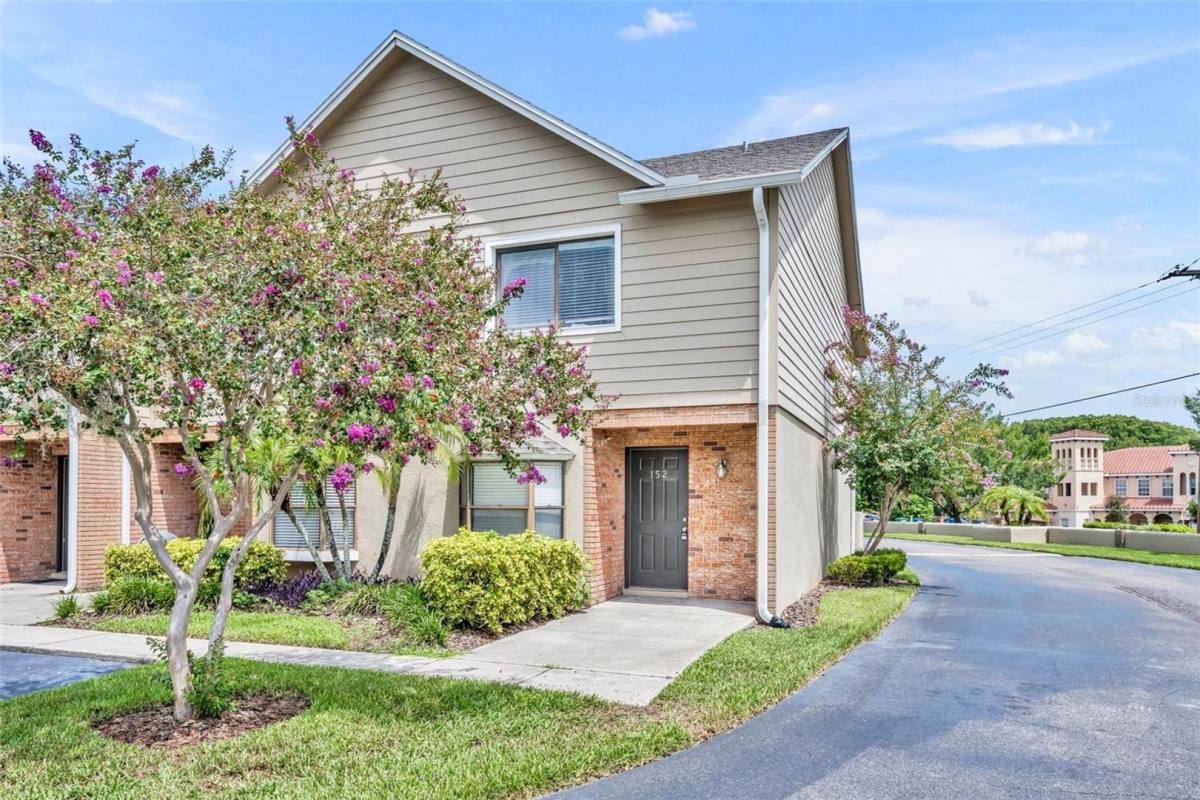 Townhouse for rent at 152 Sandlewood Trail, Winter Park, FL 32789