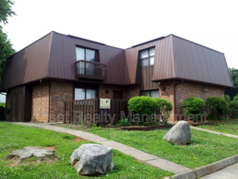 Townhouse for rent at 9128 Woodpark Lane - D, Knoxville, TN 37923