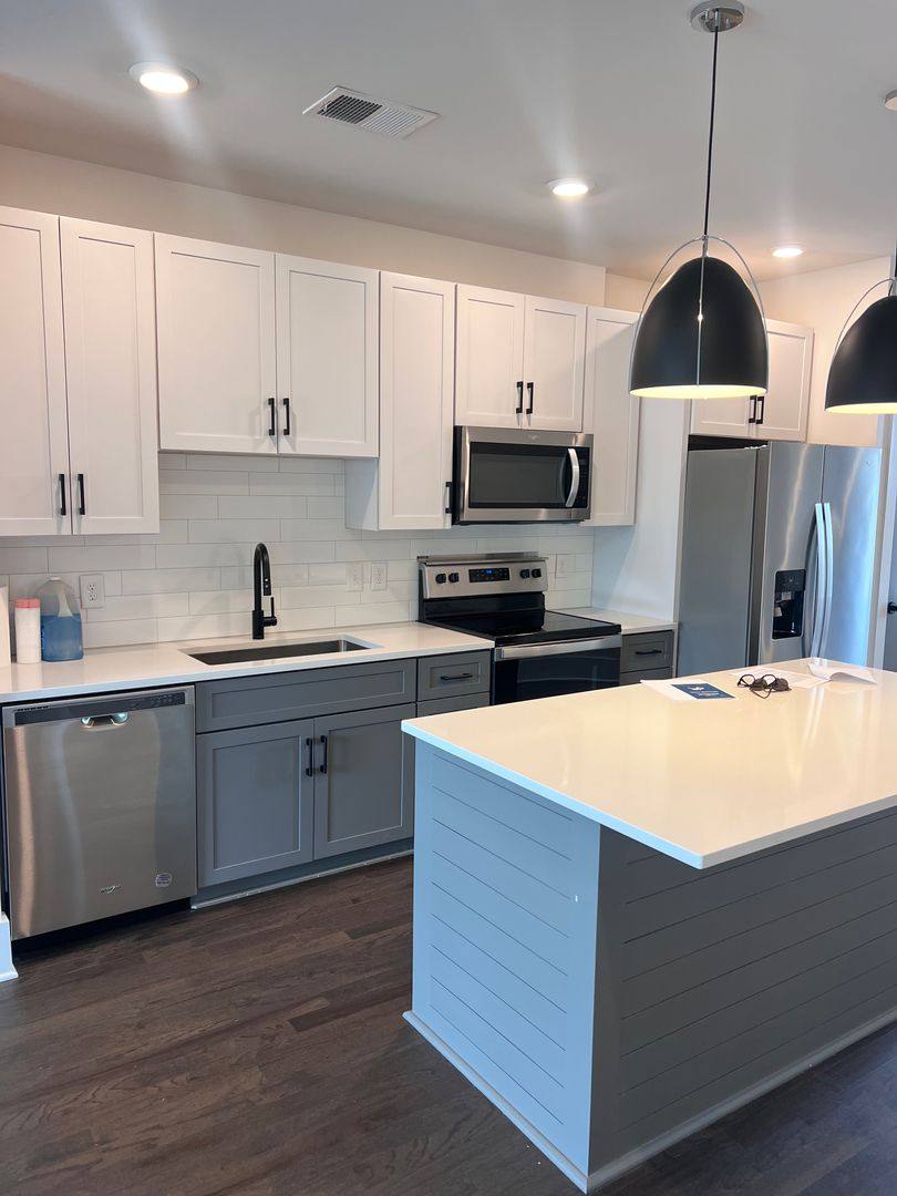 Apartment for rent at 1507 Porter Rd, Nashville, TN 37206