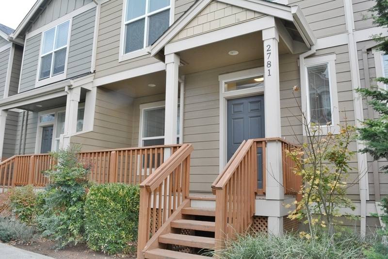 Townhouse for rent at 2781 SE Nicklaus Court, Hillsboro, OR 97123