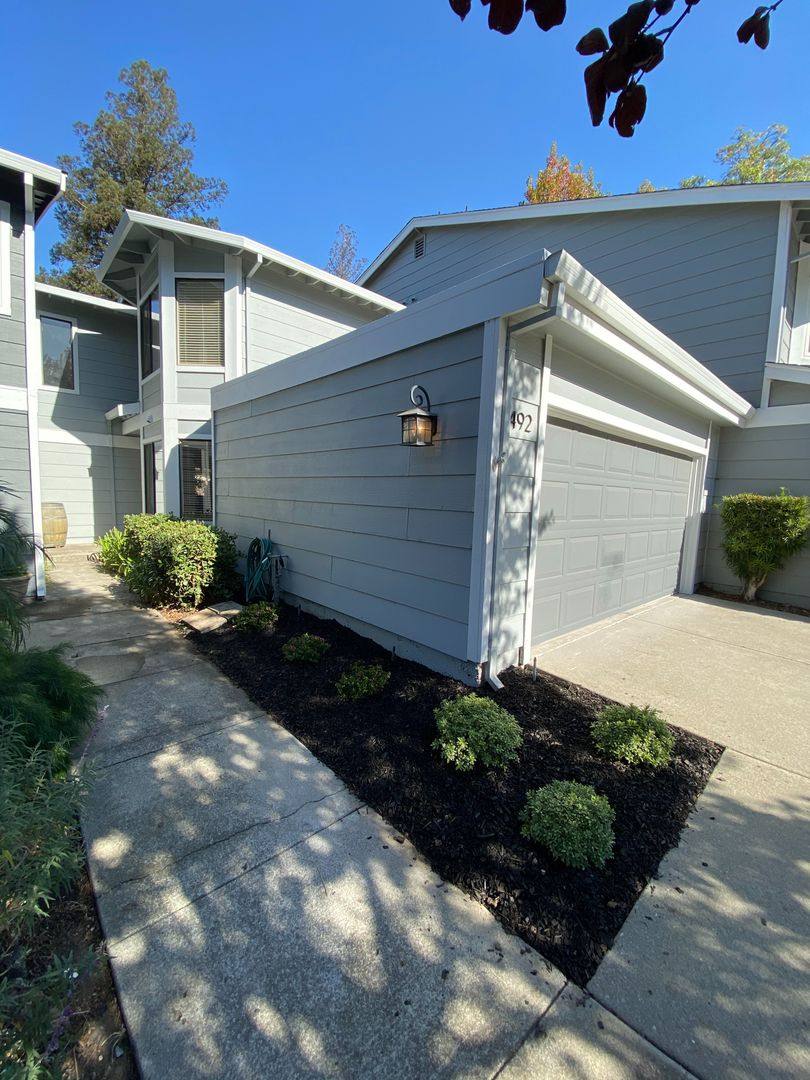 Townhouse for rent at 492 Via Royal, Walnut Creek, CA 94597