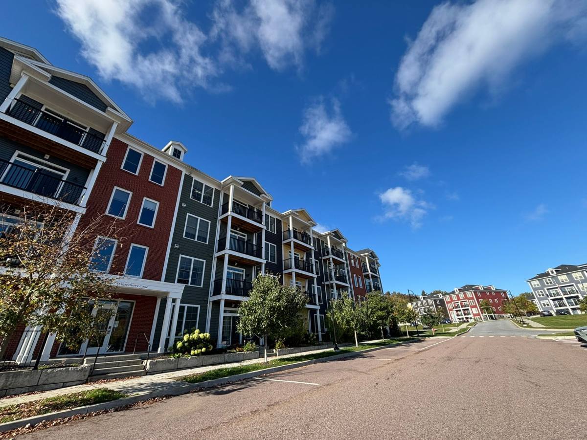 Apartment for rent at 165 Winterberry Lane, Burlington, VT 05401