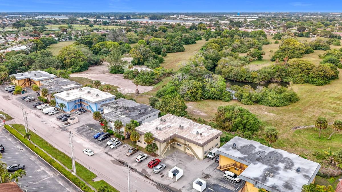 House for rent at 961 NW 45th St #3, Pompano Beach, FL 33064