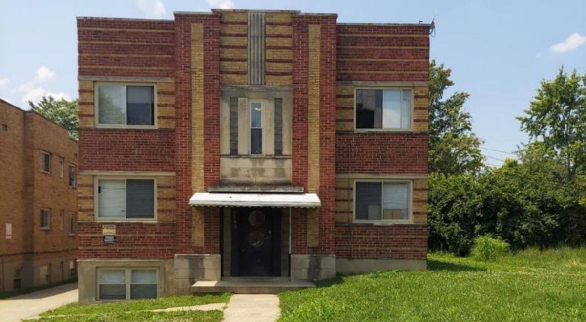 Apartment for rent at 7163 Eastlawn Dr, Cincinnati, OH 45237