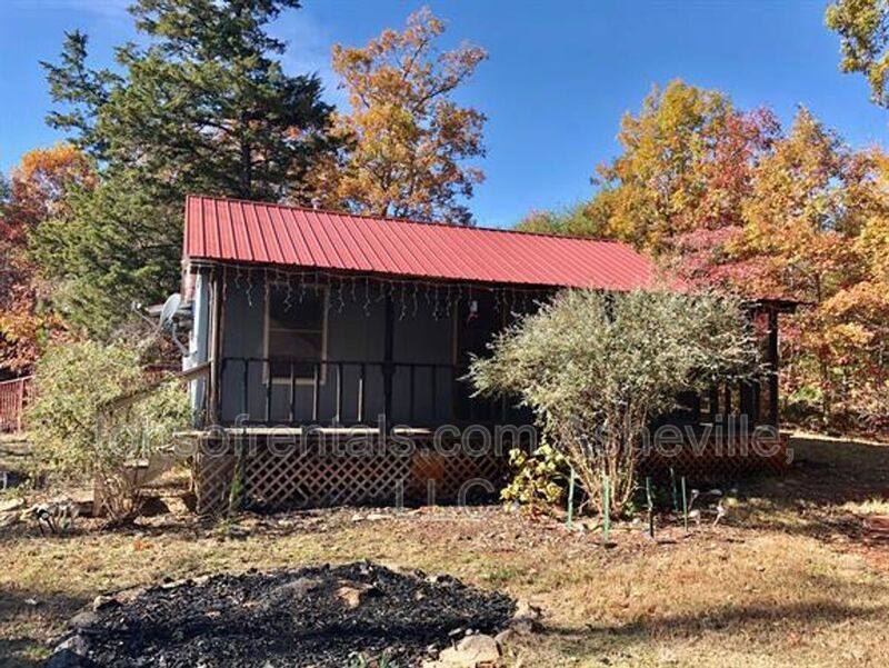 House for rent at 2055 Grassy Knob Rd, Rutherfordton, NC 28139