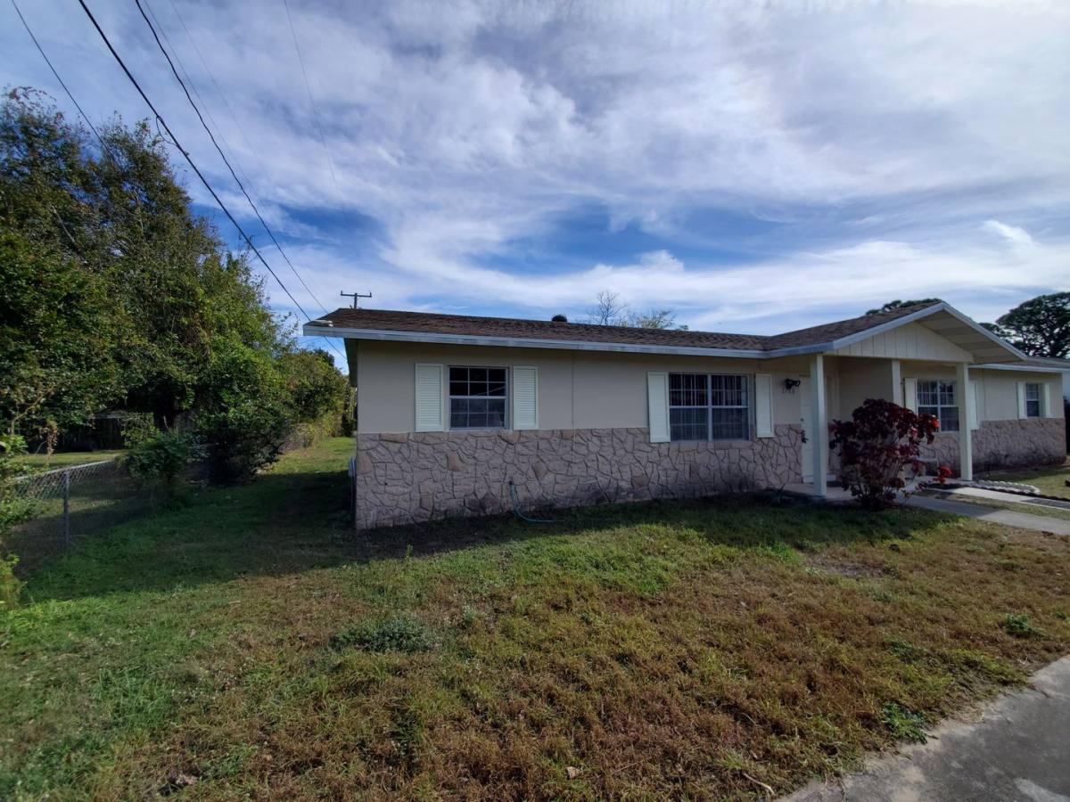 House for rent at 2766 Seneca Ave, Fort Pierce, FL 34946