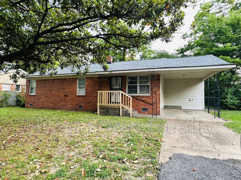 House for rent at 3954 Comanche Rd, Memphis, TN 38118