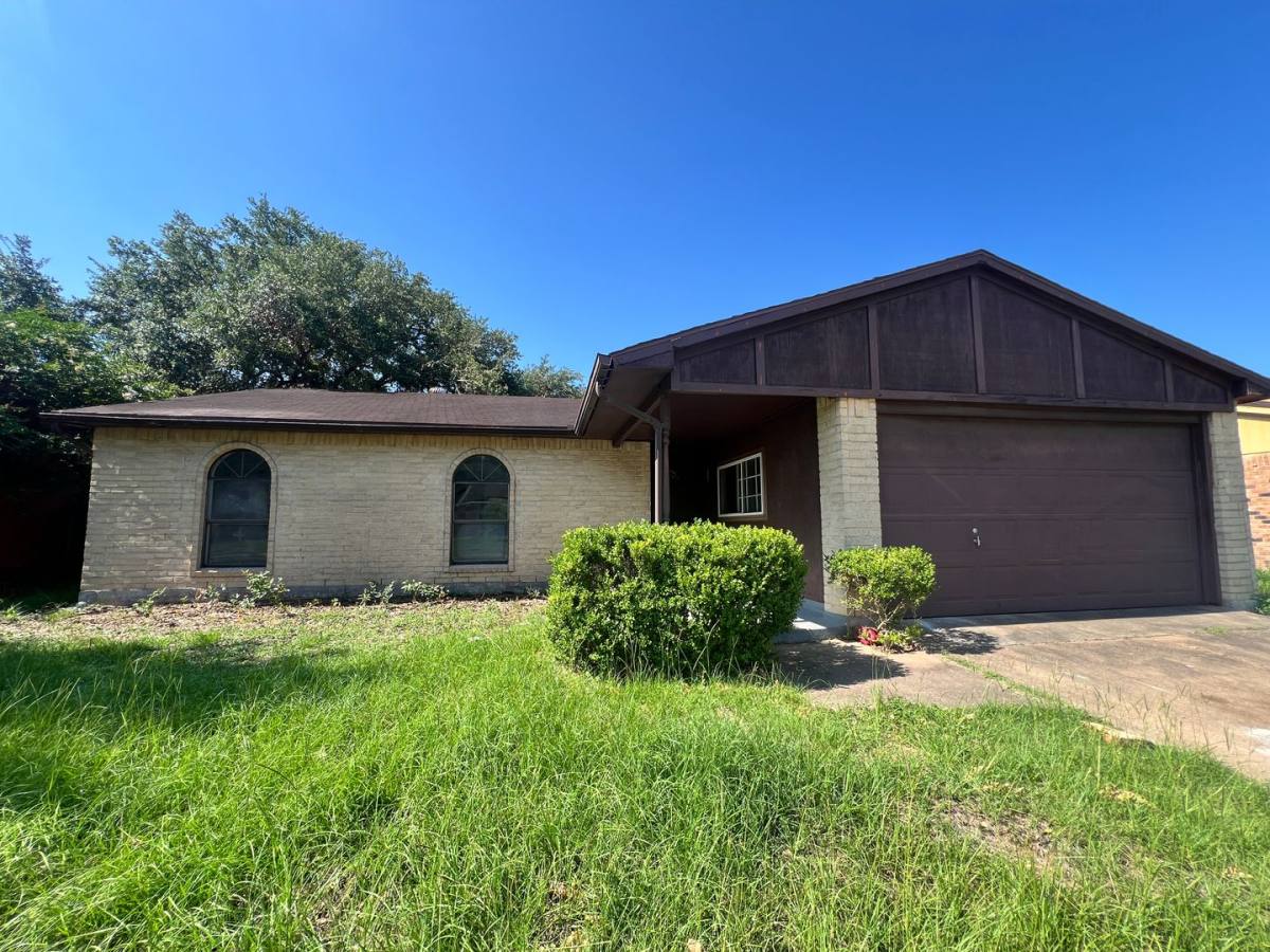House for rent at 24315 Beef Canyon Dr, Hockley, TX 77447