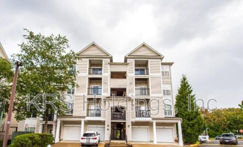 Condo for rent at 11399 Aristotle Dr #302, Fairfax, VA 22030