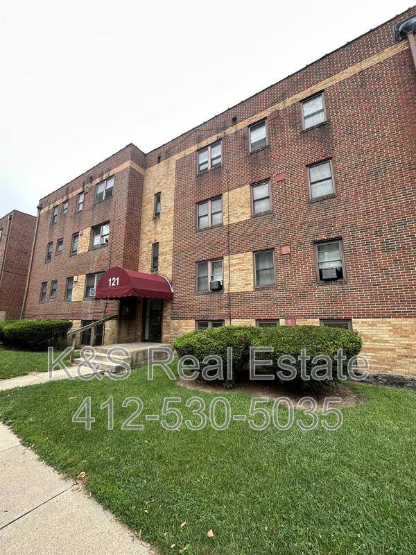 Apartment for rent at 121 Mount Lebanon Blvd #3, Pittsburgh, PA 15228