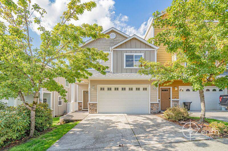 Townhouse for rent at 8014 NE 35th Ave, Vancouver, WA 98665