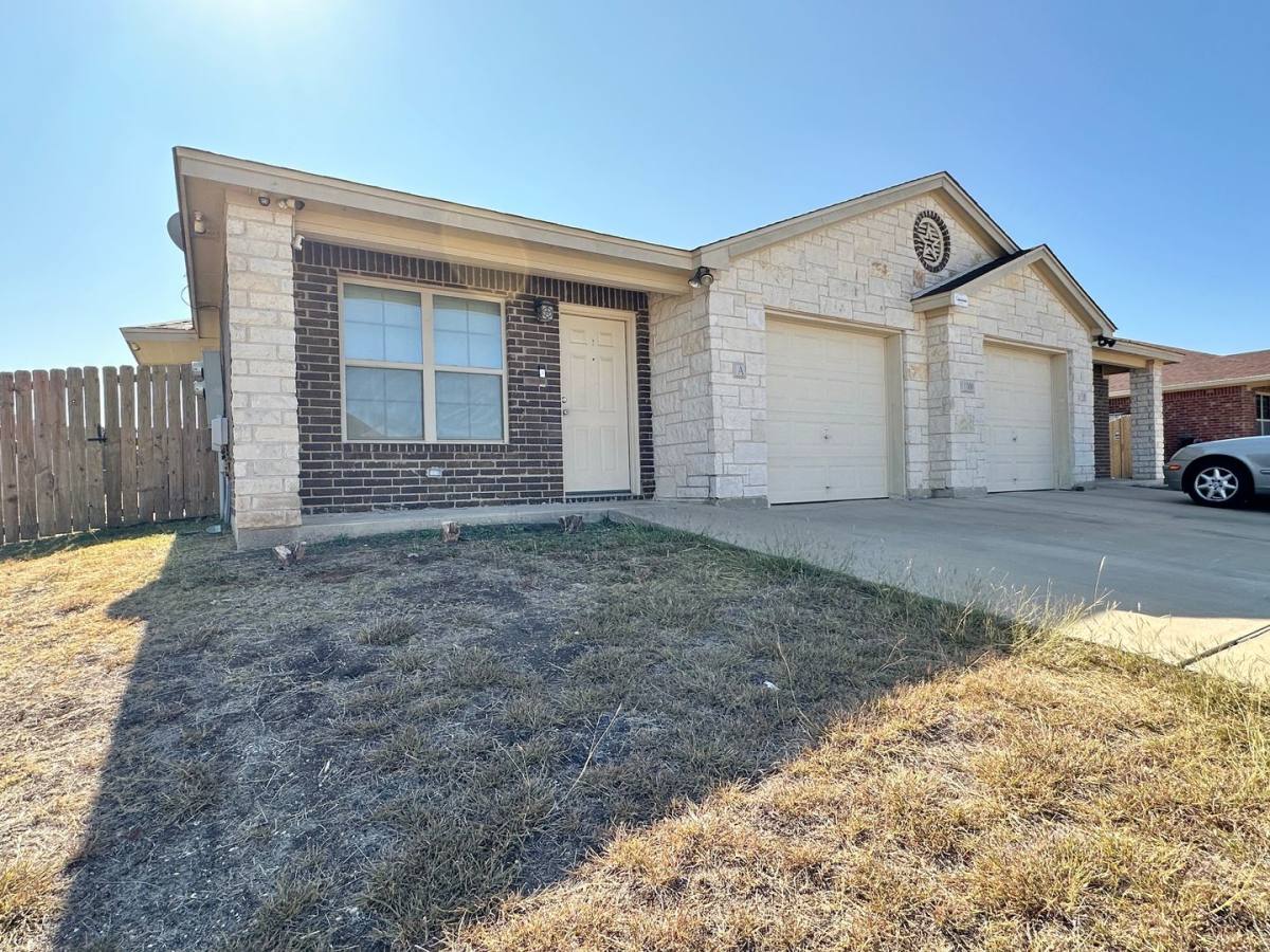 Townhouse for rent at 1300 Loyal Lane, Killeen, TX 76549