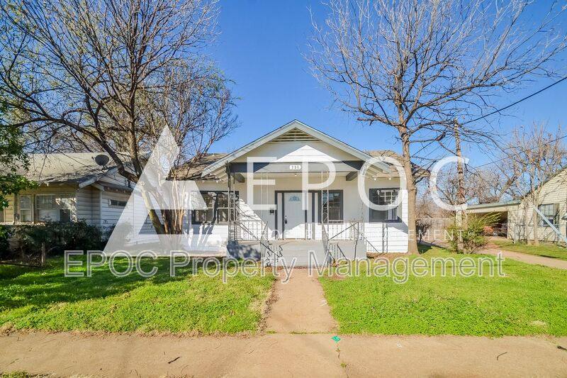 House for rent at 706 Van Buren St, Wichita Falls, TX 76301