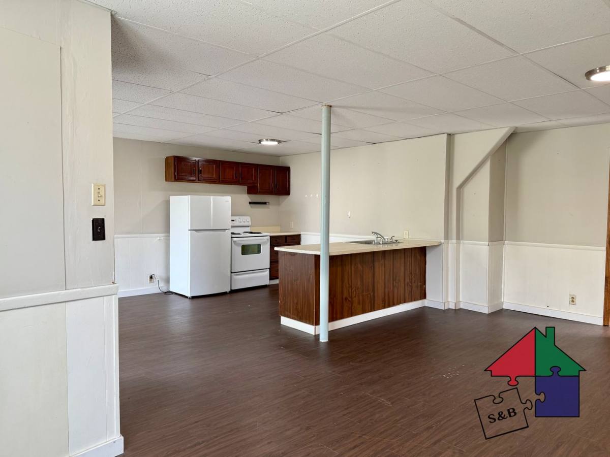 Apartment for rent at 161 Washington St, Barre, VT 05641