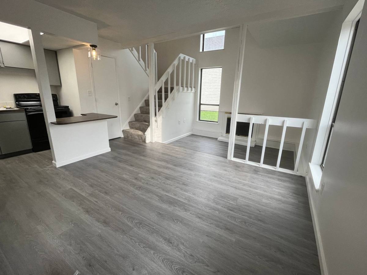 Apartment for rent at 1881 S Arlington St, Akron, OH 44306