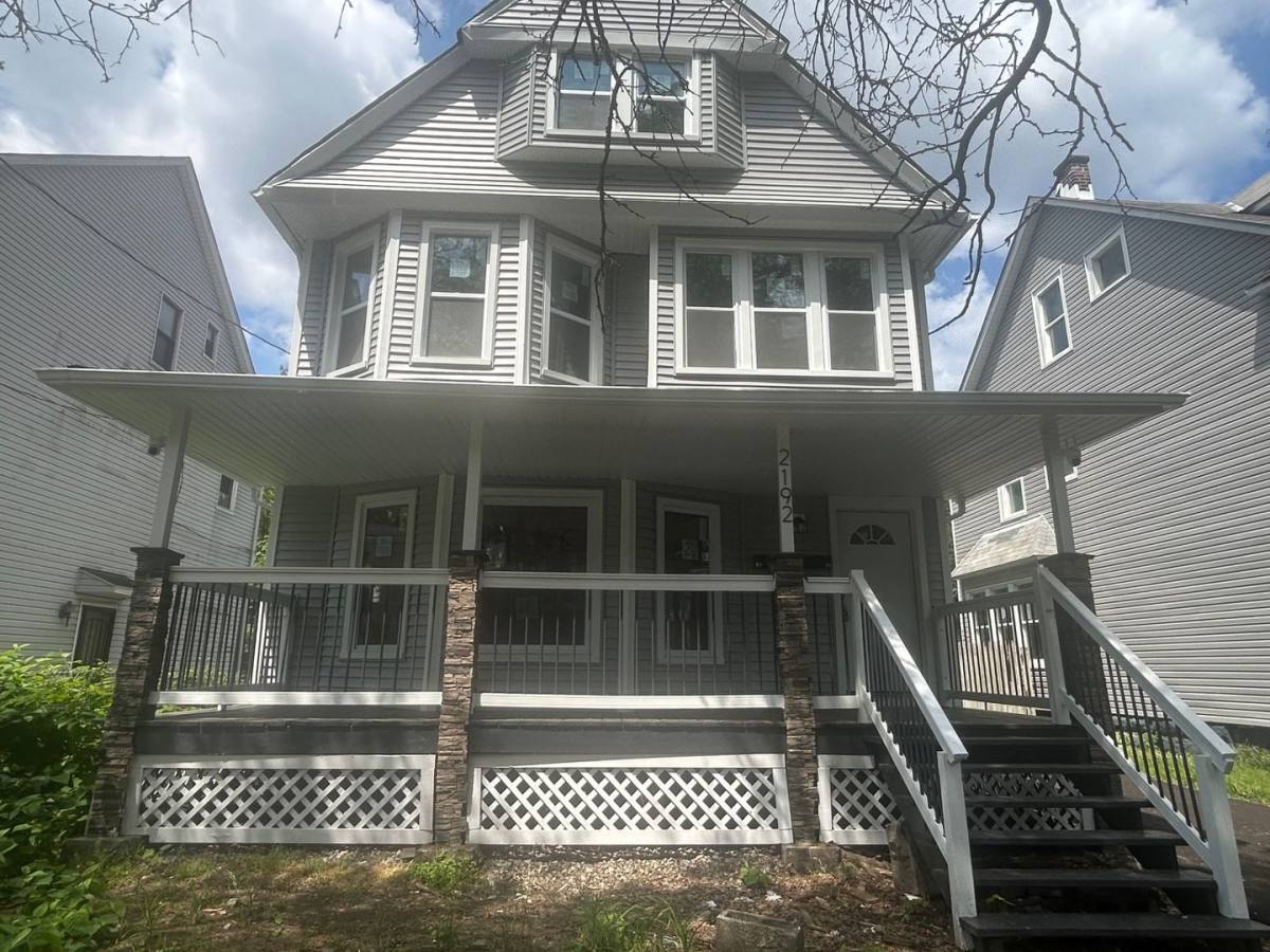 Apartment for rent at 2192 E 82nd St, Cleveland, OH 44103