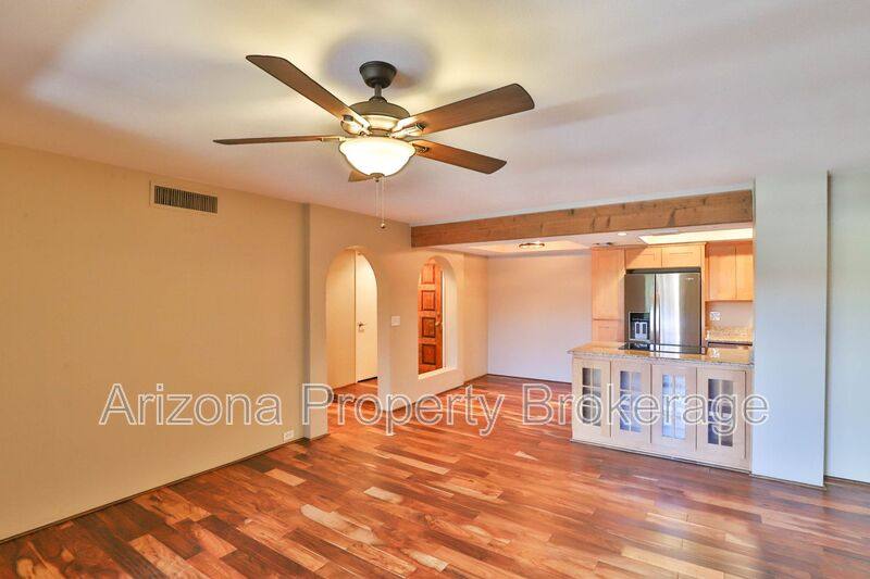 Condo for rent at 7557 N Dreamy Draw Dr #212, Phoenix, AZ 85020