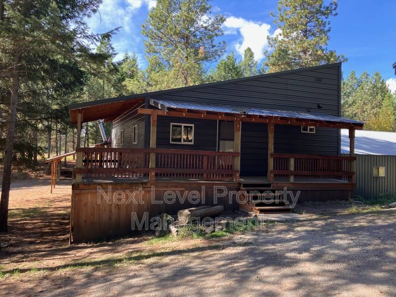 House for rent at 212 Lake Blaine Dr, Kalispell, MT 59901